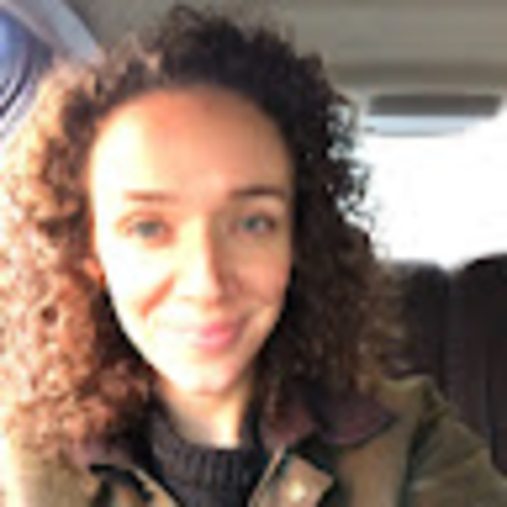Meet your Posher, Julia anne